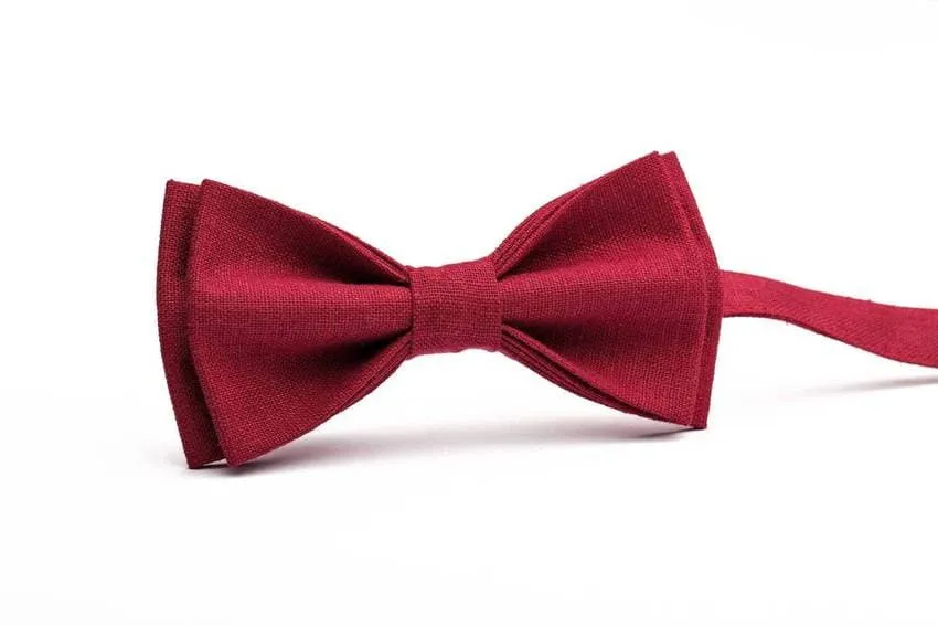 Burgundy Men's Bow Tie - Timeless Elegance for Every Occasion