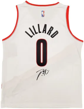 Portland Trail Blazers Damian Lillard Autographed White Fanatics Jersey Size L Beckett BAS Stock #196415