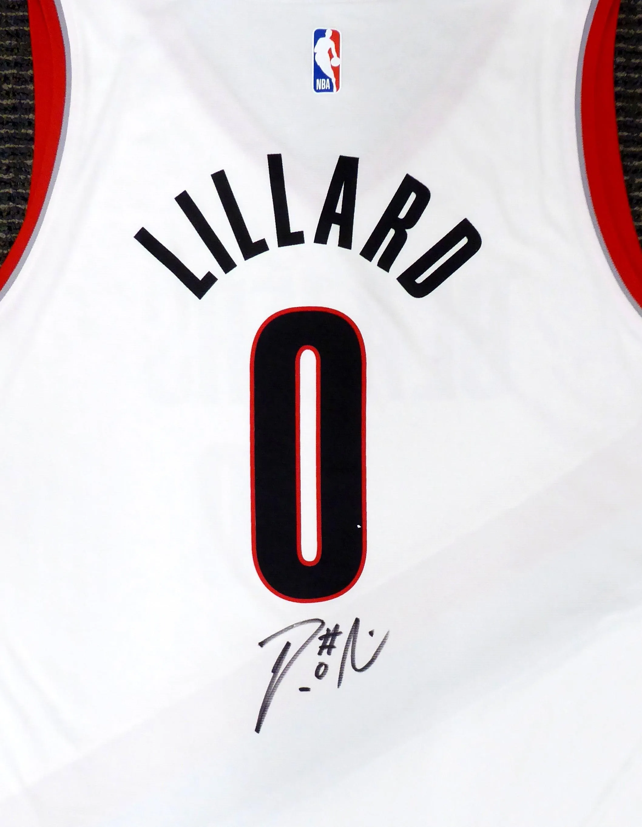 Portland Trail Blazers Damian Lillard Autographed White Fanatics Jersey Size XL Beckett BAS #Z54921